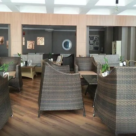 Jacaranda Beach Luxury Club